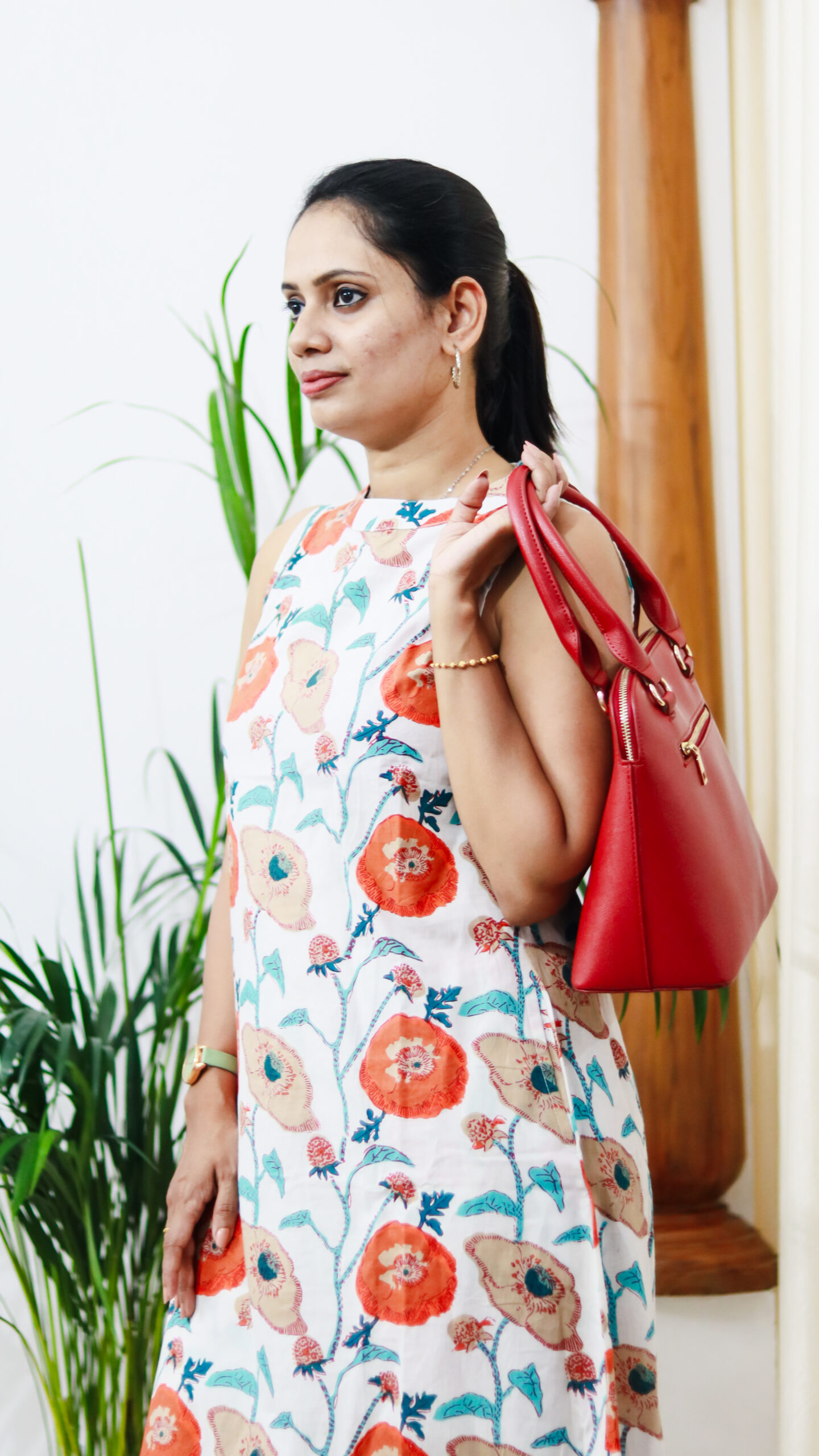 Blooming Elegance Cotton Halter Neck Palazzo Set - Image 4