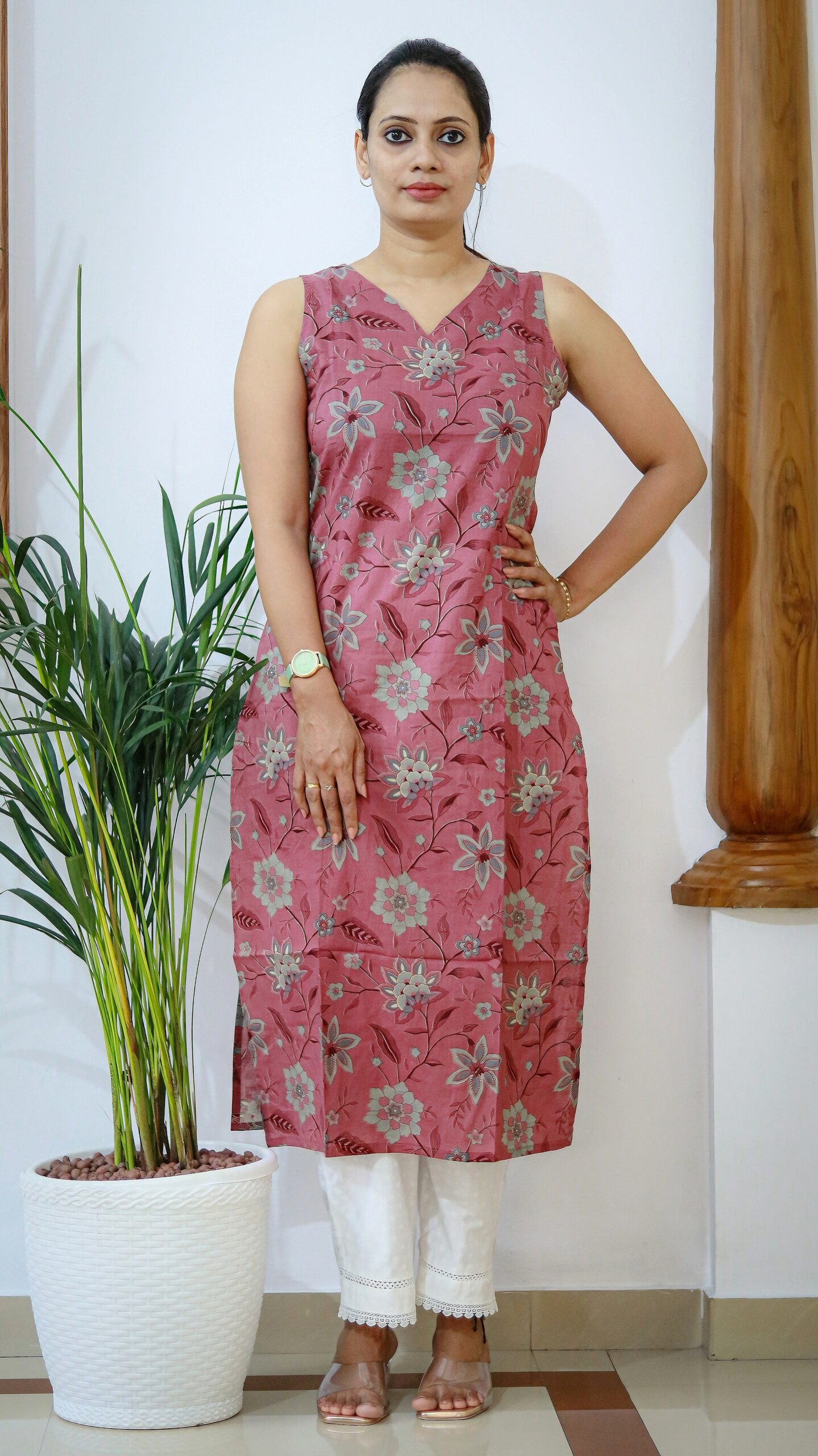 Pink Floral Paan Neck Cotton Kurti with Sleeves - Image 2