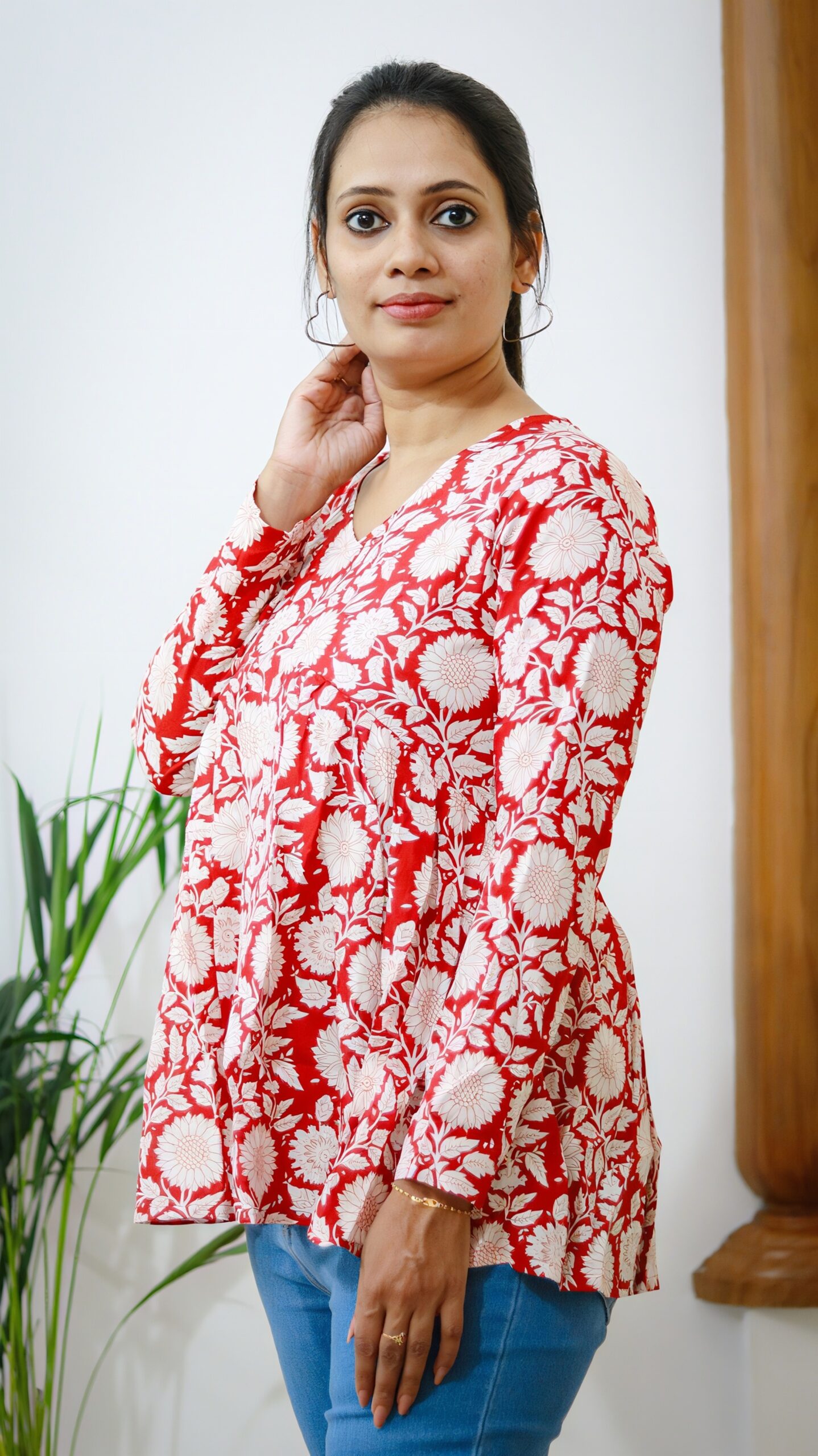 Red Floral Print Cotton Peplum Top - Image 5