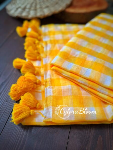 Yellow Mul Cotton Check Saree