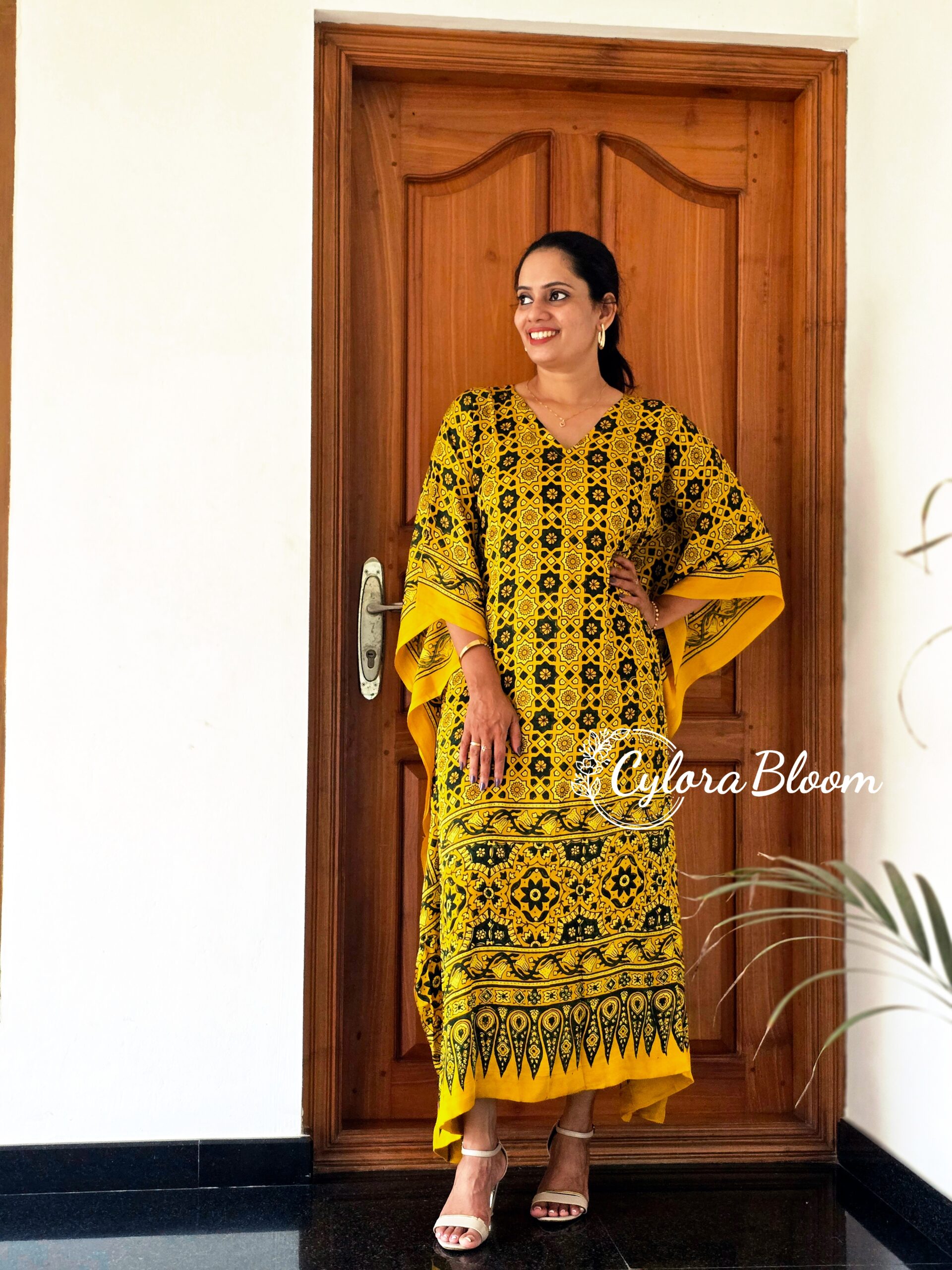 NOOR AJRAKH MODAL KAFTAN - Image 2