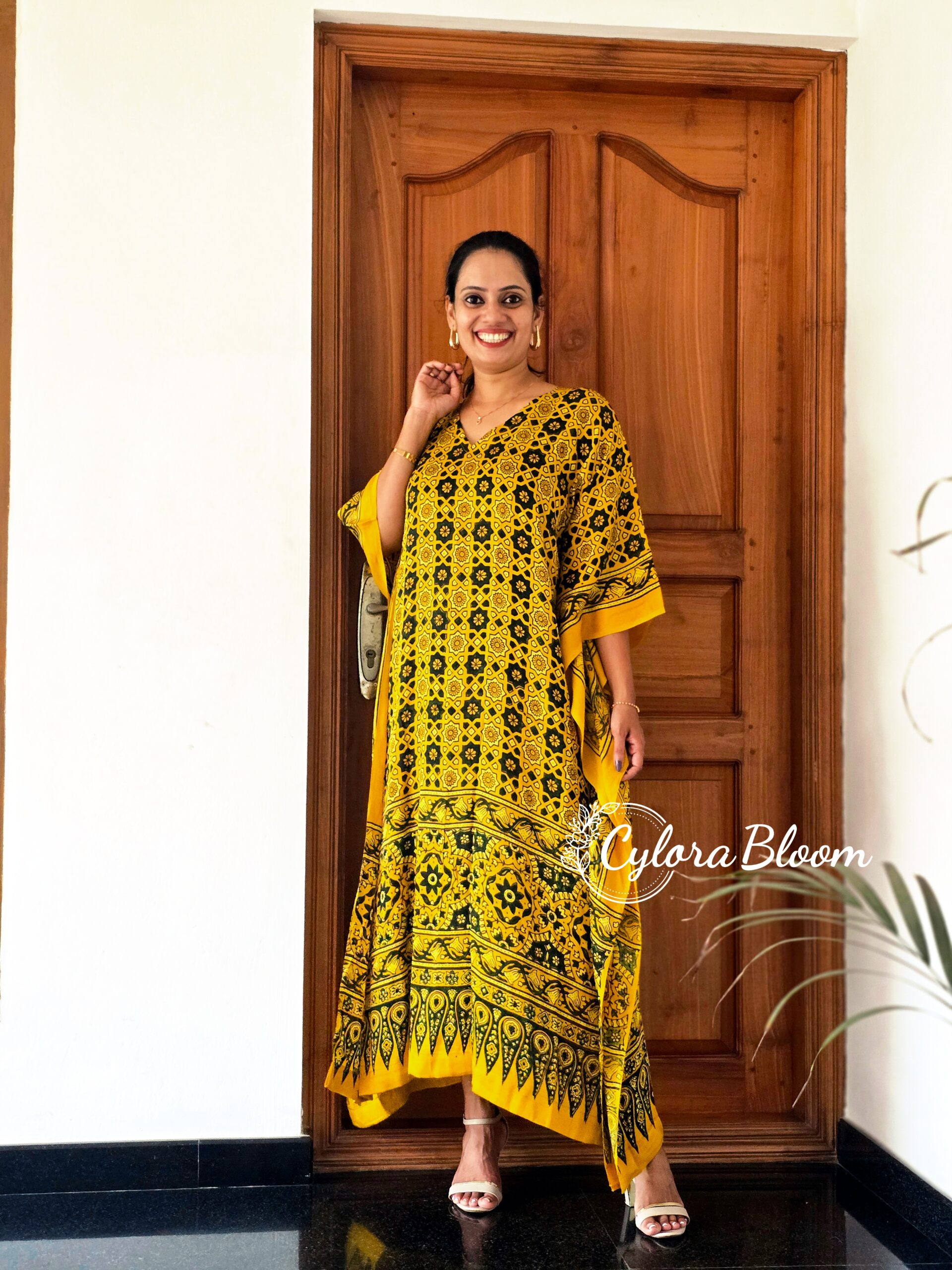 NOOR AJRAKH MODAL KAFTAN