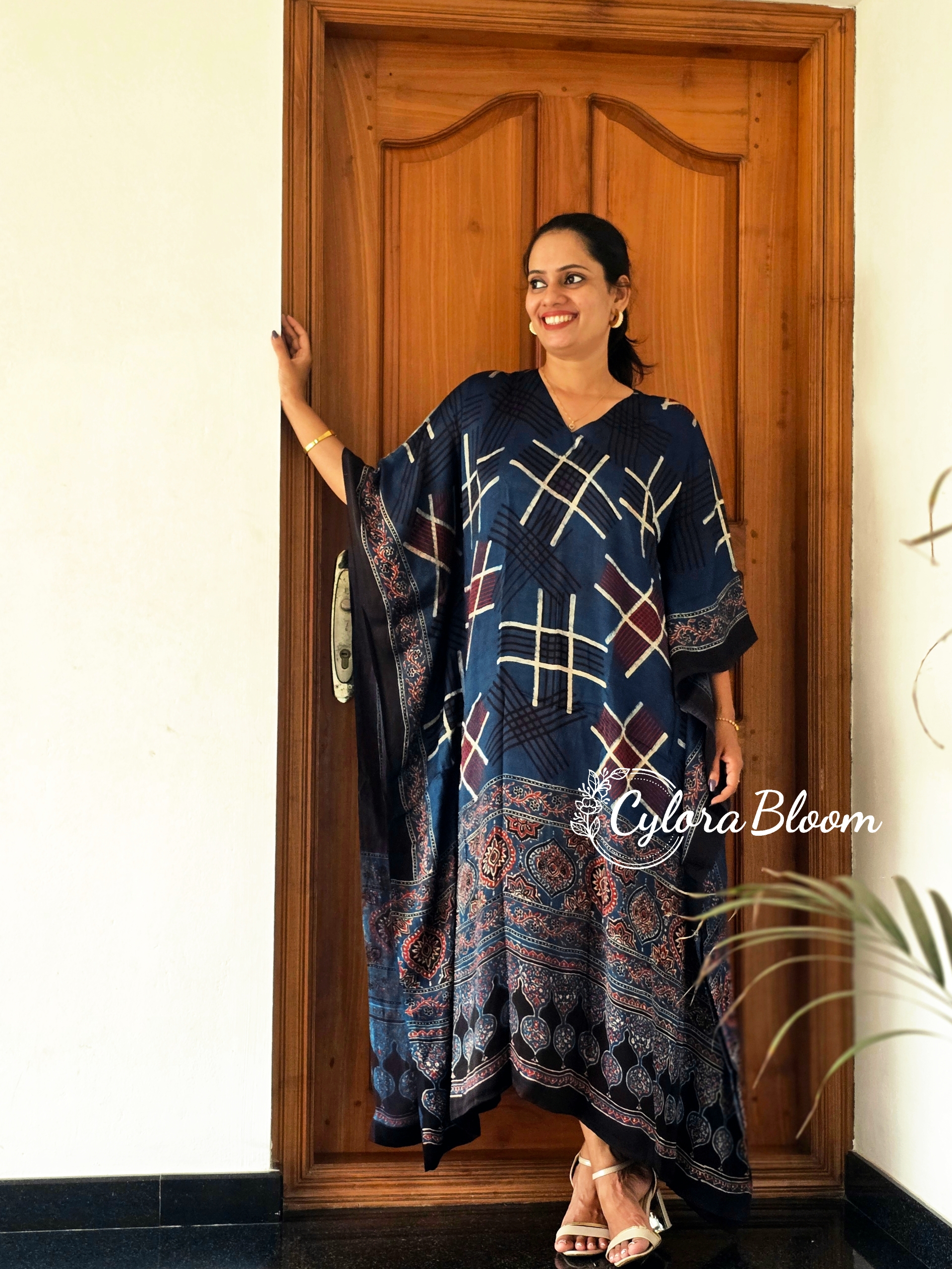 NOOR AJRAKH MODAL KAFTAN