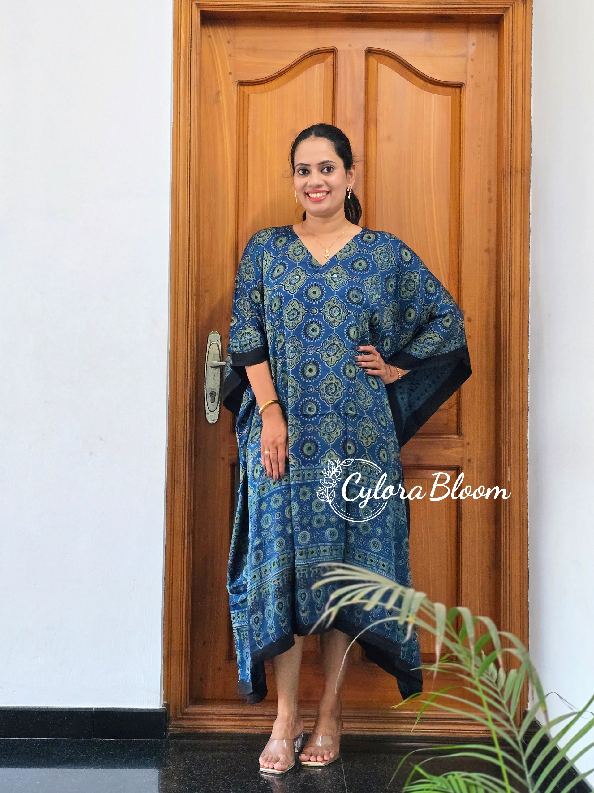 NOOR AJRAKH MODAL KAFTAN - Image 2
